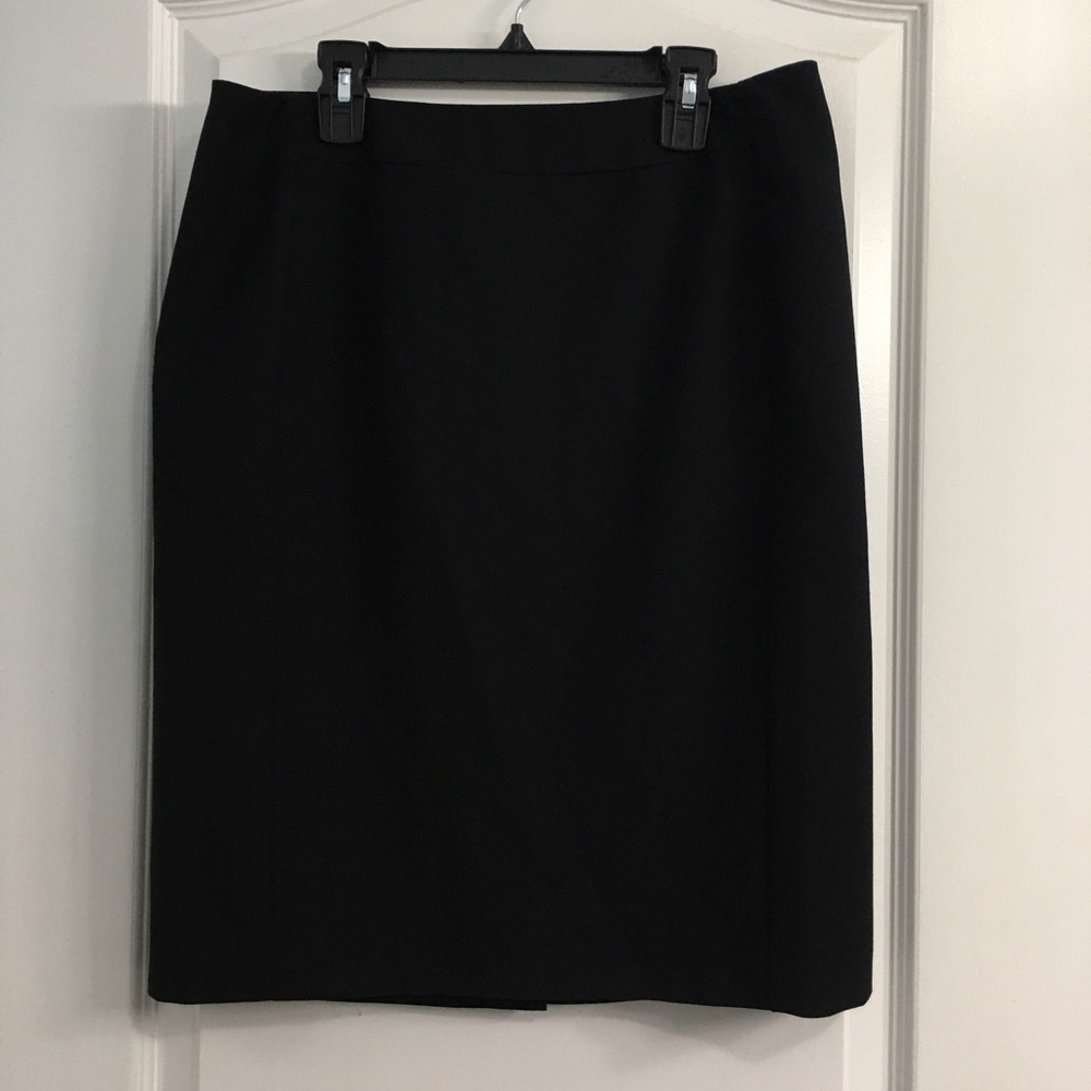 Worthington Skirt